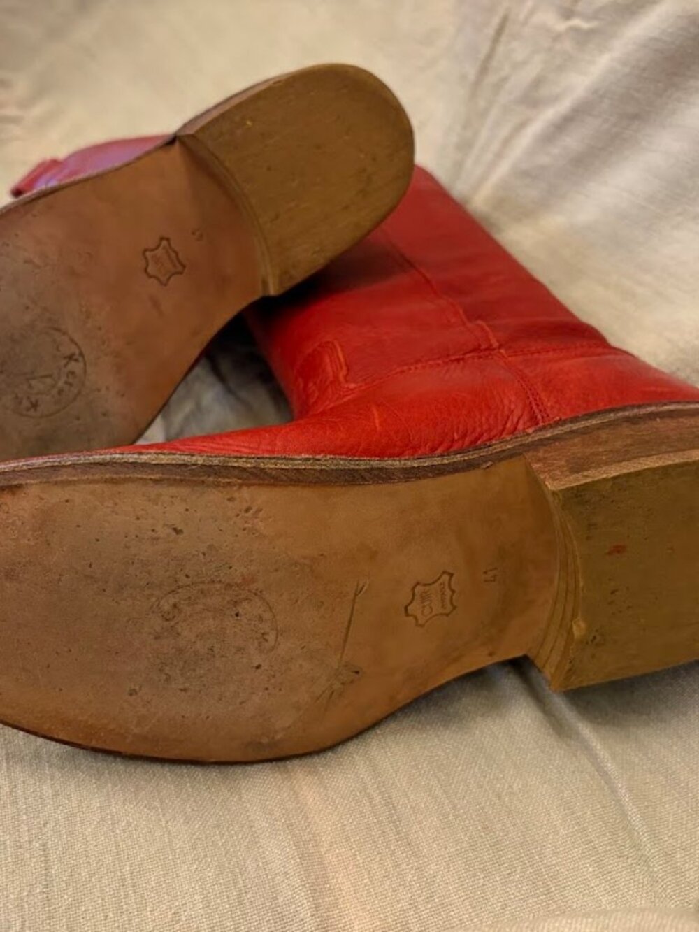 Kickers red leather knee boots. European size 41. - Picture 7 of 9